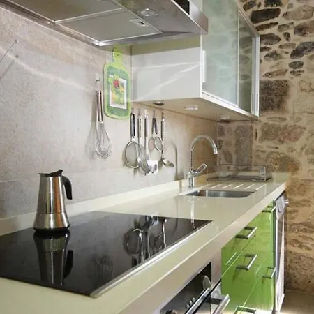 House - 4 Bedrooms With Wifi - 07565 Casa de Férias Outes