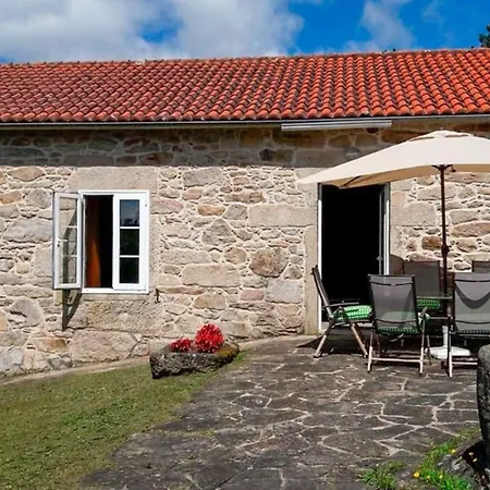 House - 4 Bedrooms With Wifi - 07565 *