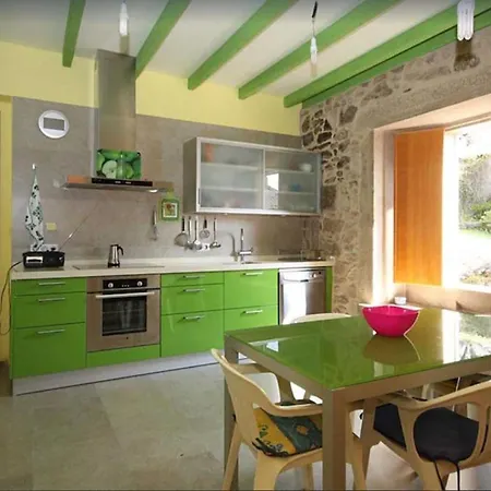 Casa de Férias House - 4 Bedrooms With Wifi - 07565 *
