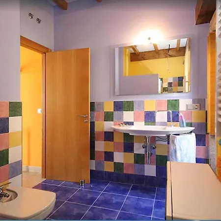 House - 4 Bedrooms With Wifi - 07565 Casa de Férias Outes