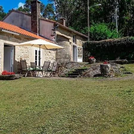 House - 4 Bedrooms With Wifi - 07565 *