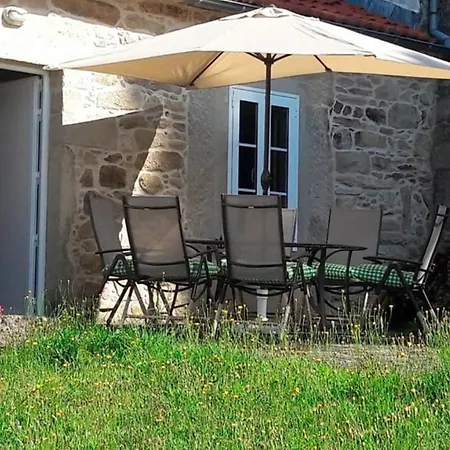 House - 4 Bedrooms With Wifi - 07565 *