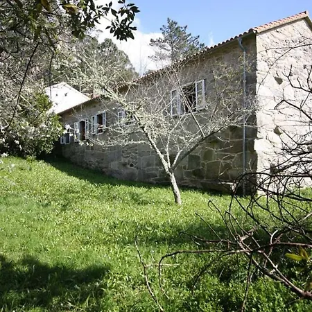 House - 4 Bedrooms With Wifi - 07565 * Outes