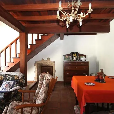 House - 4 Bedrooms With Wifi - 07565 Outes